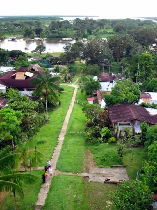 Hotel Lomas del Paiyü Puerto Nariño Dış mekan fotoğraf